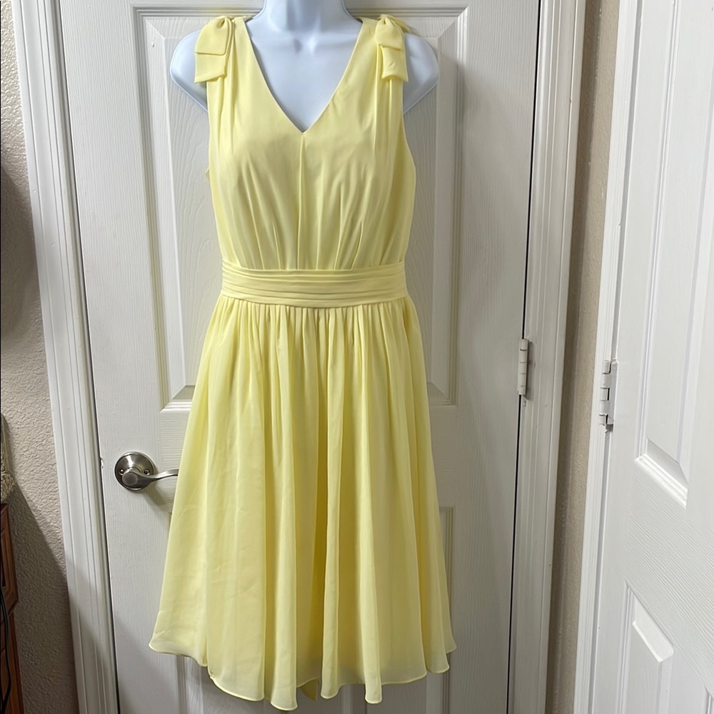 JJ’s House Elegant Yellow Sleeveless Dress